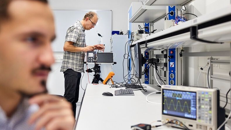 Центр инноваций Endress+Hauser во Фрайбурге занимается разработкой специальных датчиков и систем автоматизации.